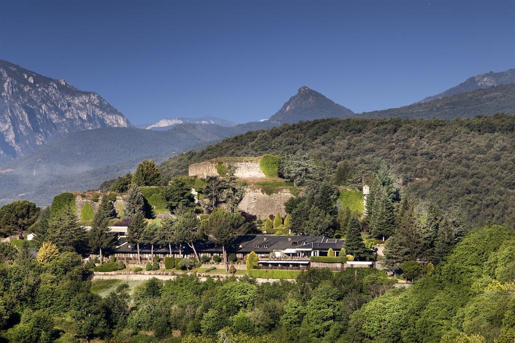 El Castell De Ciutat - Relais & Chateaux Сео-де-Уржель Экстерьер фото